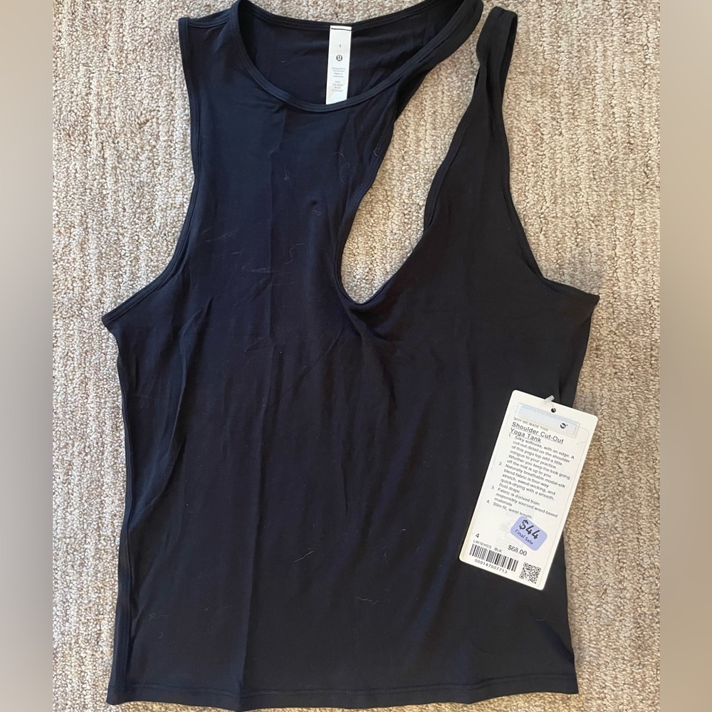 Lululemon Shoulder Cut Out Yoga Tank sz 4